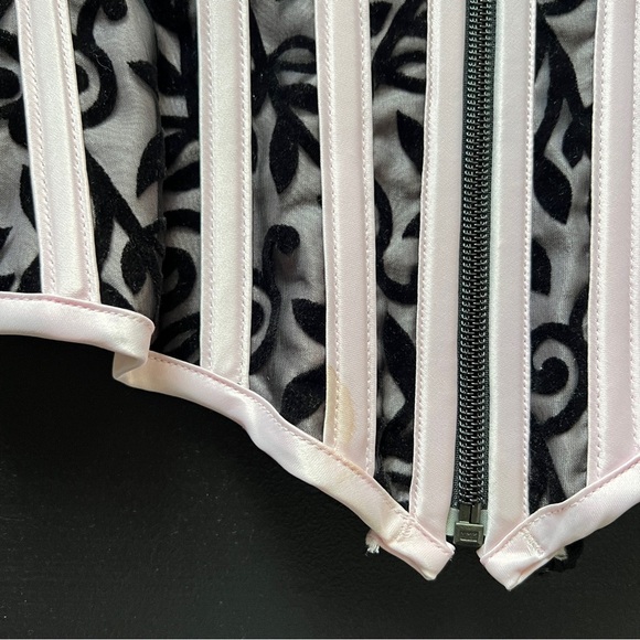 Vintage Y2K Hoss International Corset Top Size Medium-Mesh Velvet Bustier - Picture 6 of 16